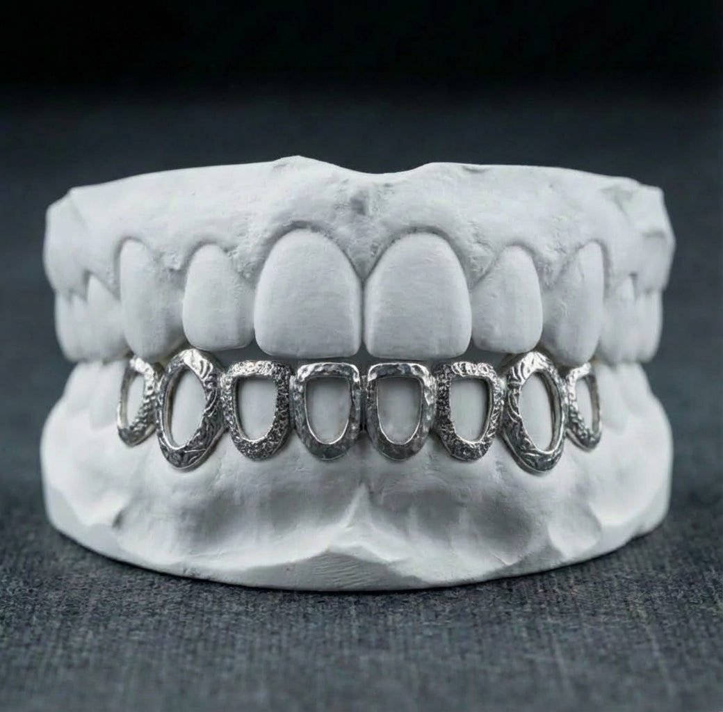 Grillz Texturé Complet 16 Dents sur Mesure